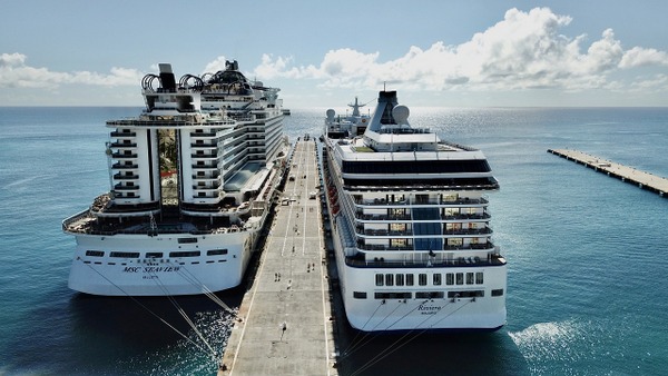 cruise ship